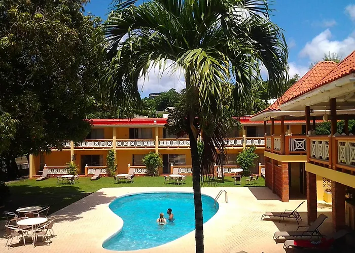 Sunset Shores Beach Hotel